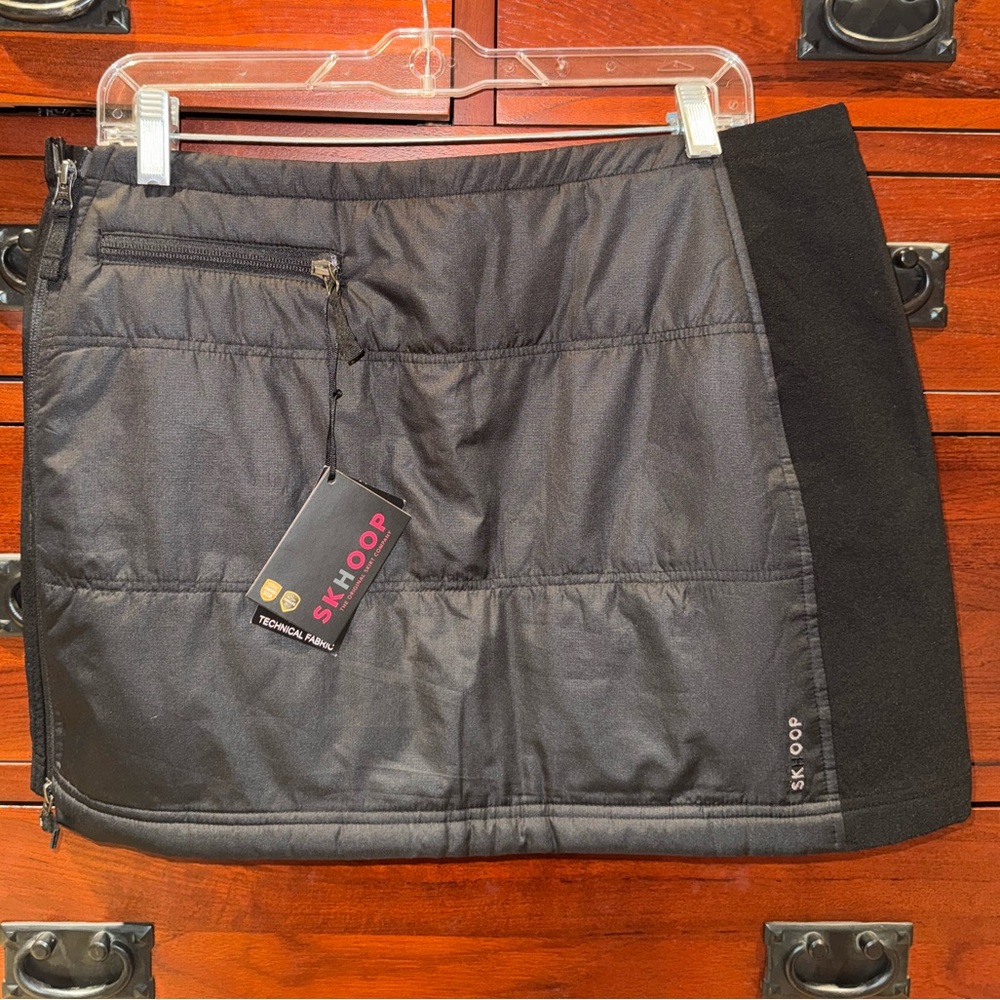 SKHOOP Black Skirt